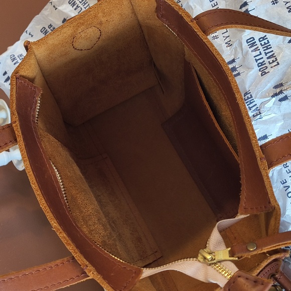 Portland Leather Goods Lola Crossbody Tote - Picture 6 of 6